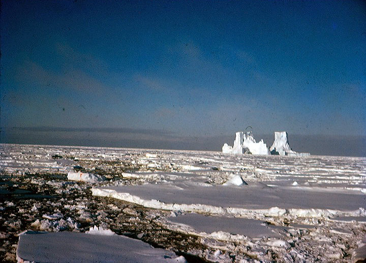 Sea ice and ice bergs