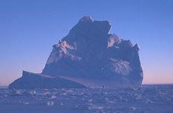 Antarctica_iceberg_pointy2a_t.jpg