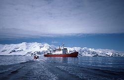 RRS Bransfield with Coronation Island behind