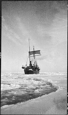 Frank Wild at Shackleton's funeral