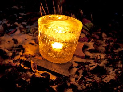 how to make an Ice light, ice and candle