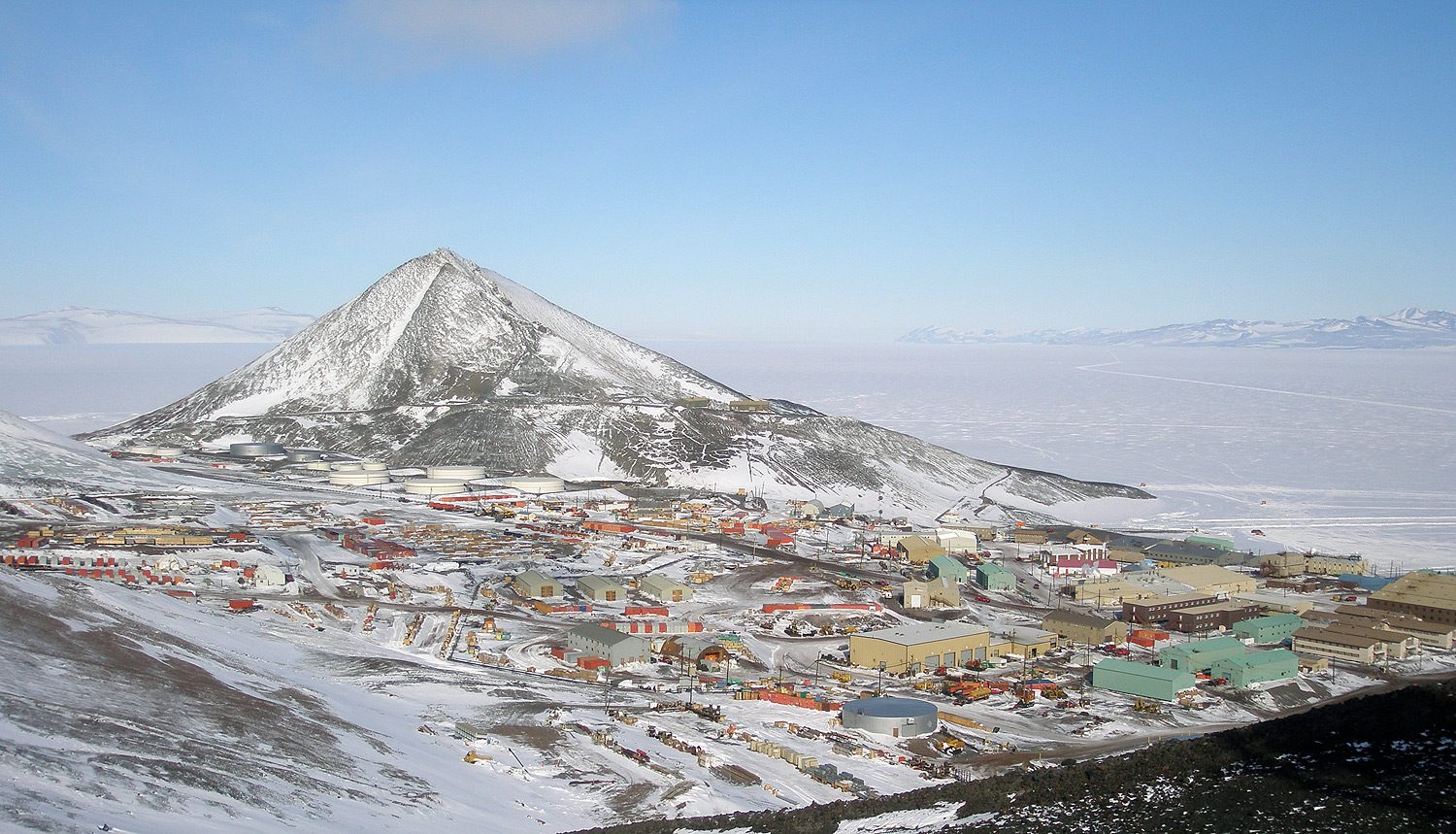 visit mcmurdo station antarctica