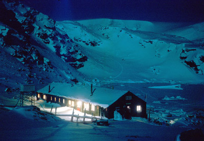 Tonsberg House at Night