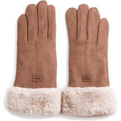 Sheepskin gloves