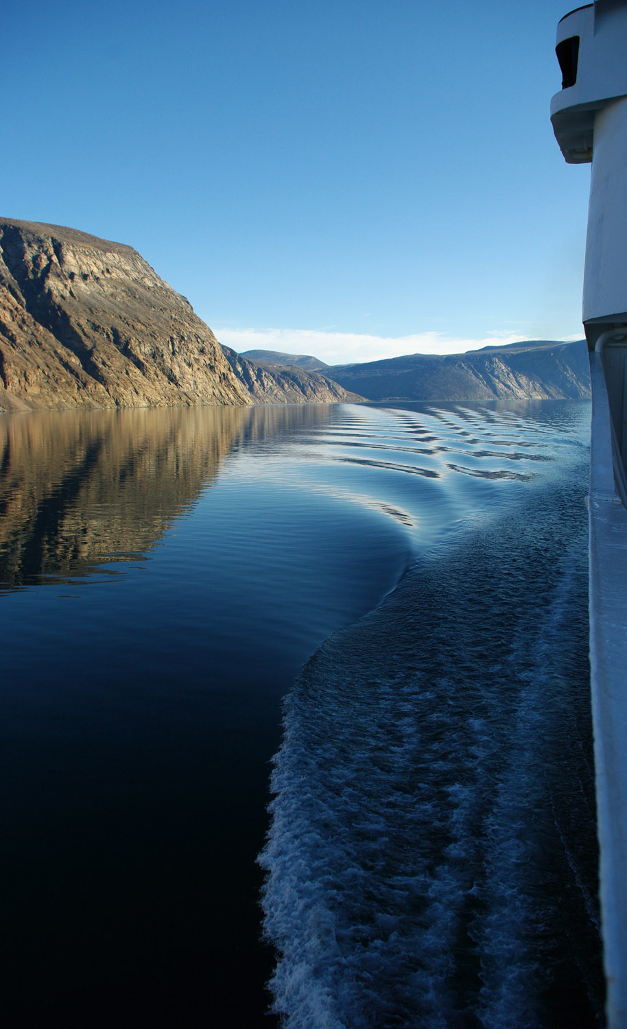 Clarke Fjord, Baffin Bay - Wake of the Ship