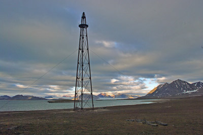 Ny Alesund, Svalbard - 12 - Amundsen, Ellsworth, Nobile Airship Mooring Tower