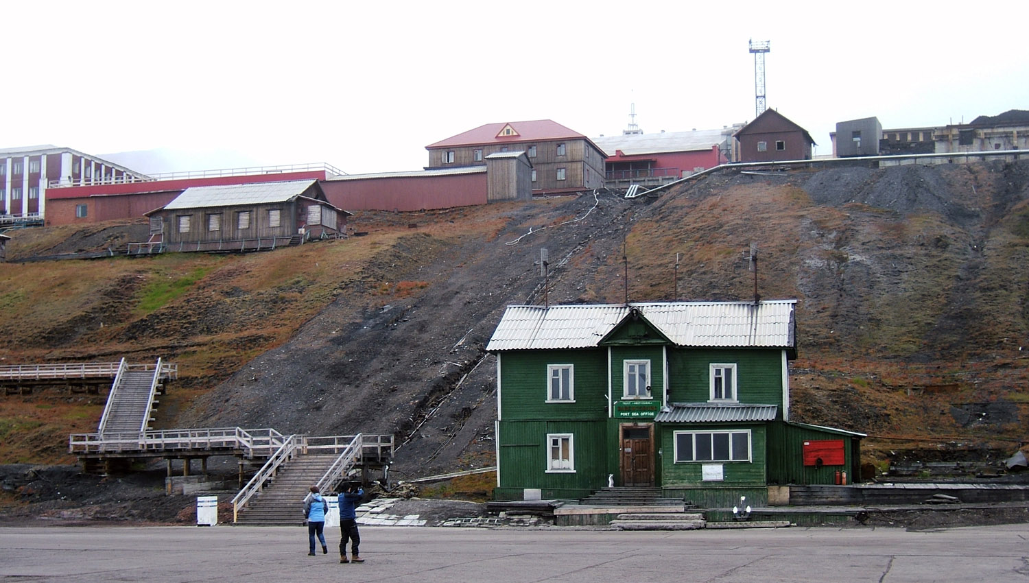 Barentsburg Svalbard - 1 - Dock House