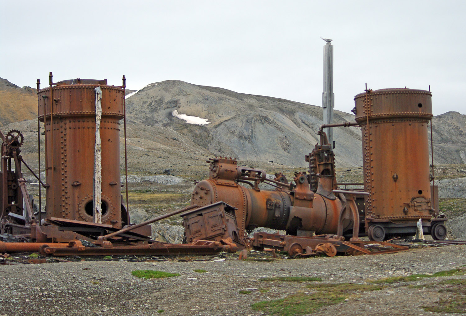 Mining Relics - Svalbard - 4 - Abandonded Machinery