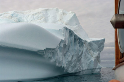 Ammassalik / Tasiilaq - Boat Trip Iceberg Watching 2 - East Greenland