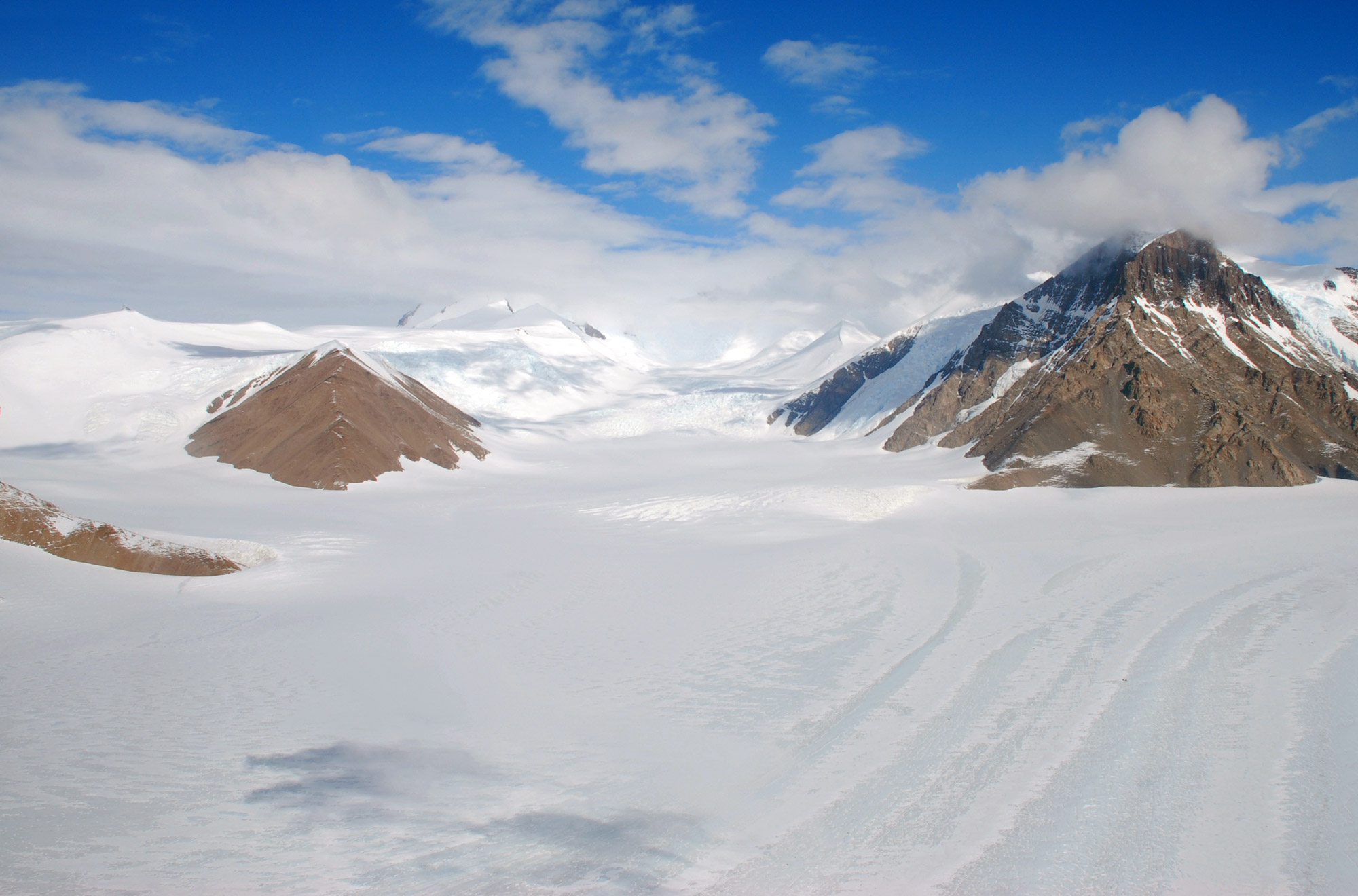 travel to ross island antarctica